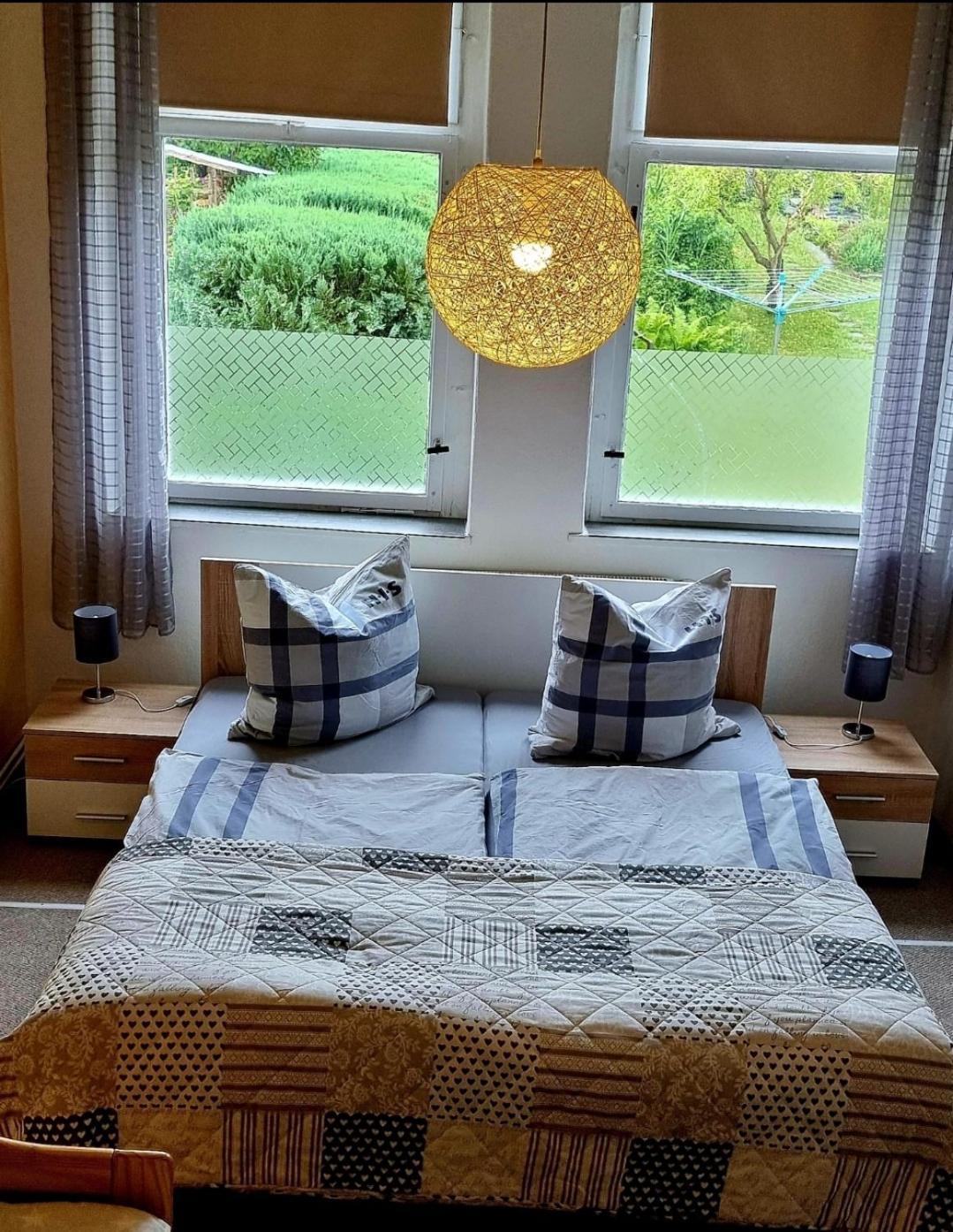 רייכנבאך אים פוגטלנד Ferienwohnung "Blick Mylau" - Naehe Freizeitpark Plohn & Weltgroesster Ziegelsteinbruecke מראה חיצוני תמונה